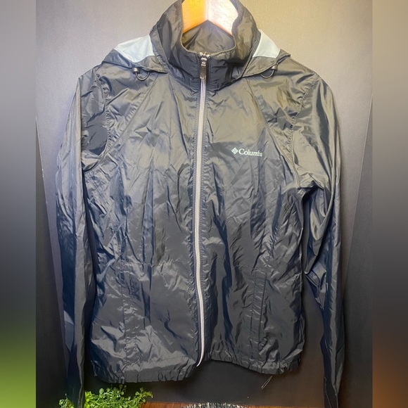 Columbia Other - Columbia Charcoal Gray Hooded‎ Windbreaker